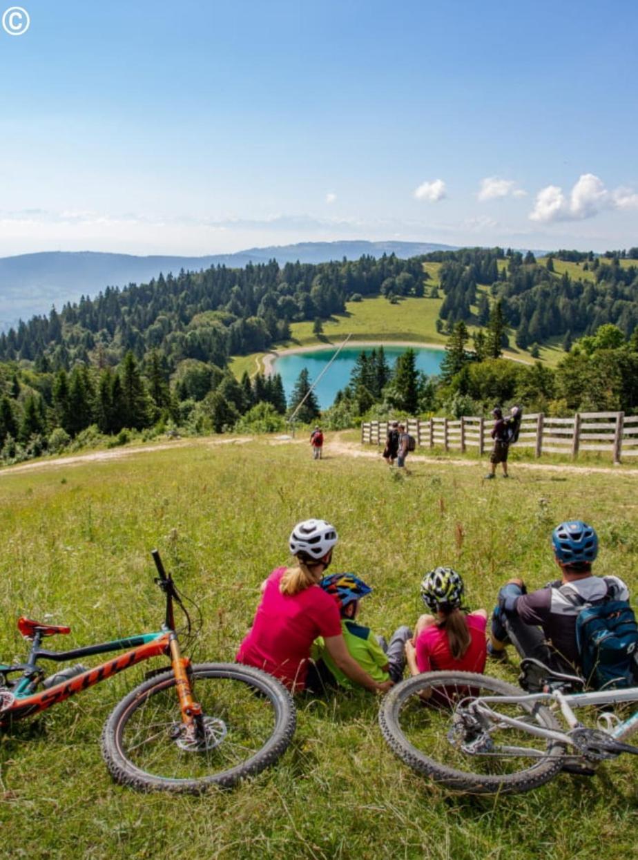 Le Chamois Mont D'Or Lägenhet Métabief Exteriör bild